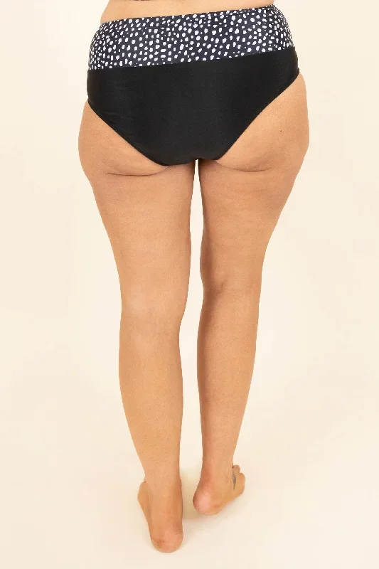 hidden-islands-swim-bottom-black-dalmatian