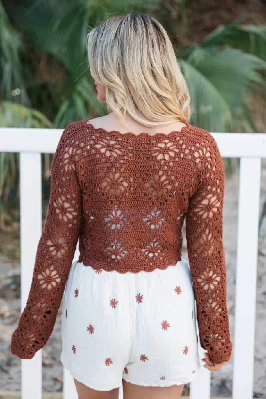 pursuit-of-paradise-terracotta-cropped-crochet-sweater