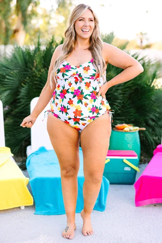 talk-to-the-sand-tankini-top-white-floral